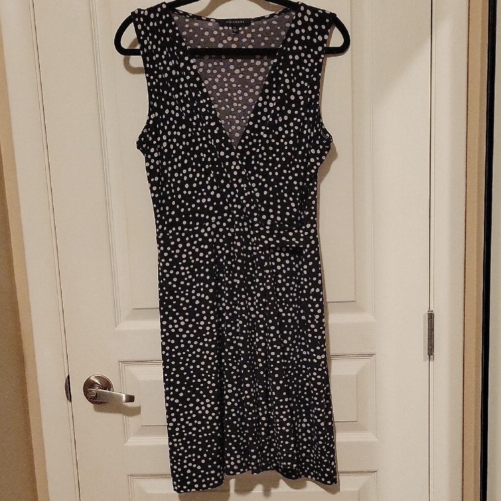 Chic Black Polka Dot Midi Dress